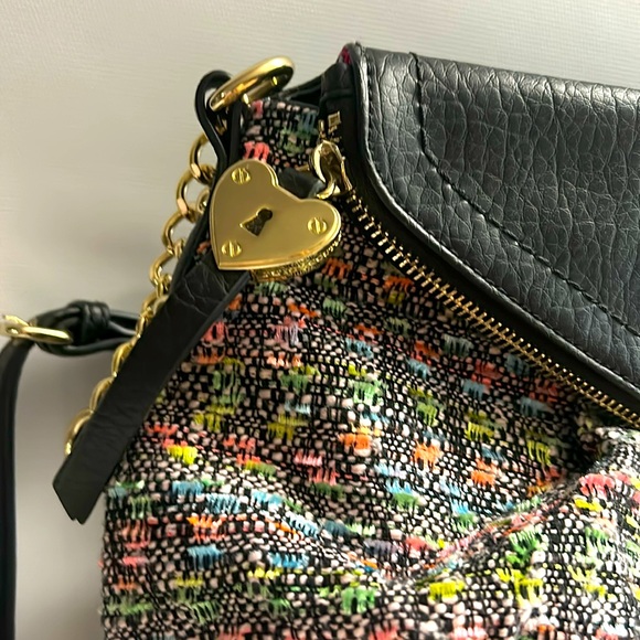 Juicy Couture Multicolored Fold-over Fabric Purse Crossbody
14x9x4 - Picture 11 of 17